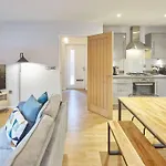 Shell House With Parking And Dog Friendly! Nyaraló Whitby