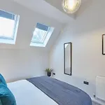 Shell House With Parking And Dog Friendly!