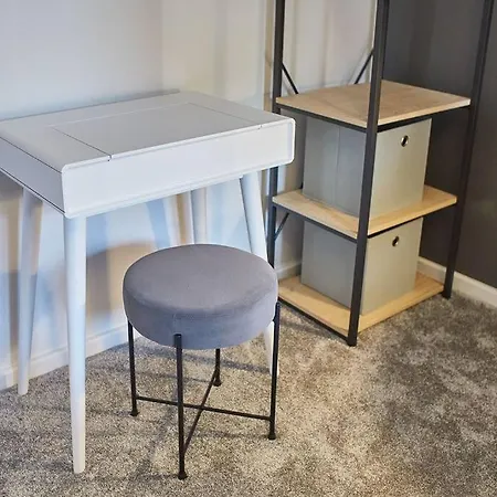 בית נופש Shell House With Parking And Dog Friendly! וויטבי