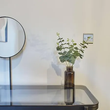 Shell House With Parking And Dog Friendly! *
